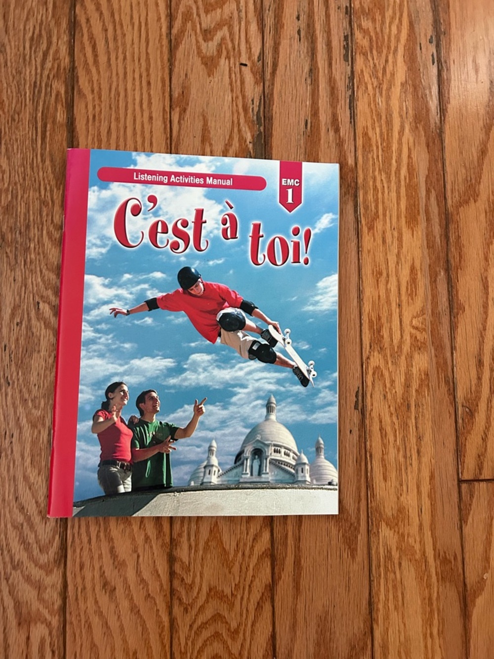 C’est à toi! French Listening Activities Manual EMC 1 Workbook Like New